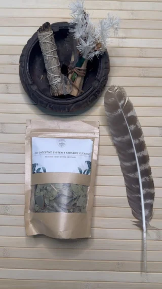 Instagram post from etnobotanicaherbs. This post is in position 4.